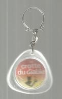 Porte Clefs , Clés , LA CROTTE DU DIABLE , Fromage , Drapeau De La YOUGOSLAVIE  , 2 Scans , Frais 1.85 E - Key-rings