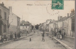 ATTIGNY - AVENUE DE LA GARE - Attigny