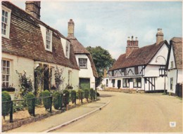 HOUGHTON - THATCHED COTTAGES - Huntingdonshire