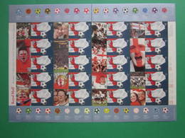 2002 ROYAL MAIL FOOTBALL WORLD CUP GENERIC SMILERS SHEET. #SS0010 - Timbres Personnalisés