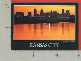 CARTOLINA NV STATI UNITI - KANSAS CITY - Skyline At Sunset Across The River - MISSOURI - 10 X 15 - Kansas City – Missouri