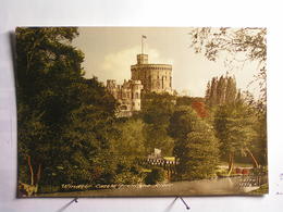 Windsor Castle From The River - Windsor