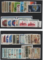 SUD AFRICA  -  53  DIFFERENTI  IN SERIE  NUOVE  PERIODO  1970-80 - Collections, Lots & Series
