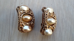 Modeschmuck - Goldene Ohr-Clips In Perlen-Optik (Modeschmuck) - Other & Unclassified