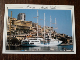 L22/1040 Monaco - Monte Carlo - Le Port Et L'Avenue D'Ostende - La Condamine