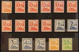 PARCEL POST (PETITS COLIS) 1960 Complete Set From 5c To 20fr, Yvert 31/47, Never Hinged Mint, Scarce As Mint. (17 Stamps - Other & Unclassified