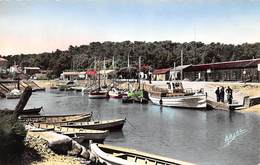 Ile D'Oléron.  St Trojan Les Bains    17    Le Port  1957      (voir Scan) - Ile D'Oléron