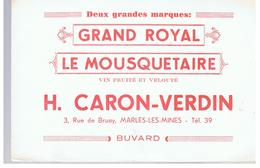 Buvard GRAND ROYAL LE MOUSQUETAIRE  H. CARON-VERDIN 3, Rue De Bruay MARLES LES MINES - Liqueur & Bière