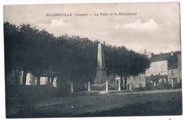 BULGNEVILLE  88  La Place Et Le Monument Aux Morts En 1938 - Bulgneville