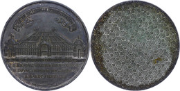 Frankreich, Zinnmedaille (Dm. Ca. 52mm, Ca. 45,67g), 1878, Signiert Massonnet Éditeur. Av: Ansicht Des Palais Du Champ D - Other & Unclassified