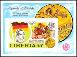 55 C. Olympiade München 1972, Goldmedaillengewinner Springreiter Hans Günter Winkler, Blockausgabe Ungezähnt Statt Gezäh - Liberia