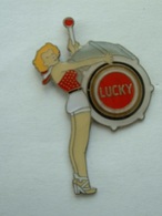 PIN'S PIN'UP - LUCKY - Pin-ups