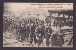 CPA Aube 10 Manifestation Des Vignerons Champenois écrite Troyes - Troyes