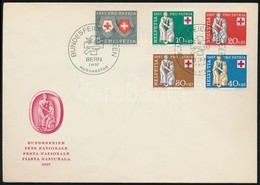 1957 Vöröskereszt Sor FDC-n Mi 641-645 - Sonstige & Ohne Zuordnung