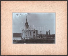1900 Az Akkor újonnan épített Diósgyőri Templom Közvetlenül A Vár Mellett, Büdy Gyula Kartonra Kasírozott Fotója, Jelzés - Otros & Sin Clasificación