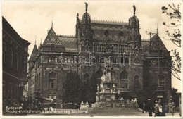 T2 Budapest I. Pénzügyminisztérium Palotája, Szentháromság Szobor, Piac, Telefon Automata - Sin Clasificación