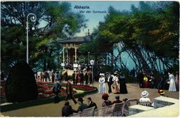 T2 Abbazia, Opatija; Vor Der Curmusik / Promenade, Music Pavilion With Music Band - Altri & Non Classificati