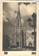 T2/T3 1941 Újvidék, Neusatz, Novi Sad; Római Katolikus Templom, Gyógyszertár, Villamos / Catholic Church, Pharmacy, Tram - Ohne Zuordnung