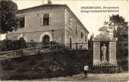 ** T2/T3 Savanyúkút, Sauerbrunn; Kriegerdenkmal Mit Bahnhof / Hősök Szobra és Vasútállomás / Military Heroes Monument An - Non Classés