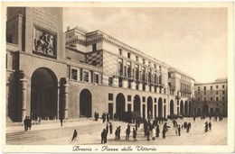 ** T1 Brescia, Piazza Della Vittoria / Square, Automobiles - Otros & Sin Clasificación