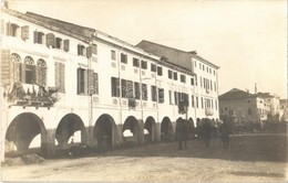 * T1/T2 Motta Di Livenza, WWI Military Era, Soldiers On The Street. Photo - Otros & Sin Clasificación