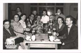 * T1/T2 1958 Beer Drinking, Mathaser Bierstadt Advertisement, Group Photo - Non Classés
