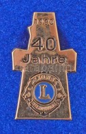 Németország 1993. '40 Jahre - Lions International' Aranyozott, Részben Festett Kitűző (14x23mm) T:1-
Germany 1993. '40 J - Sin Clasificación