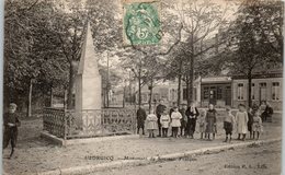 62 - AUDRUICQ -- Monument Du Souvenir Français - Audruicq