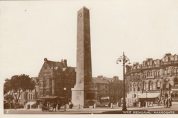 Postcard War Memorial Harrogate RP My Ref  B13821 - Harrogate