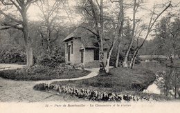 CPA    -   RAMBOUILLET  -   LE CHATEAU  -  LA CHAUMIERE ET LA RIVIERE - Rambouillet (Château)