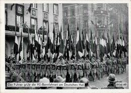 HJ Nürnberg (8500) WK II Der Führer Grüßt Die HJ-Bannfahnen Am Deutschen Hof  I-II - War 1939-45