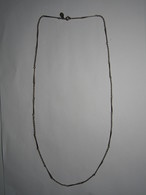 Ancienne Chaîne AVON MADE IN IRELAND- Long Total 63 Cm Env - Halsketten