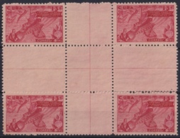 1944-131 CUBA REPUBLICA 1944 13c CRISTOBAL COLON CENTER OF SHEET NO GUM REFUERZO DE CHARNELA. - Unused Stamps