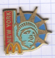 PINS FAST FOOD MAC DONALD NEW YORK 02 - McDonald's