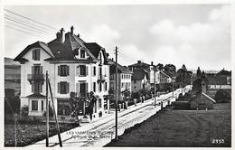 Pays Div- Suisse -ref V427- Les Verrieres - Avenue De La Gare - - Les Verrières