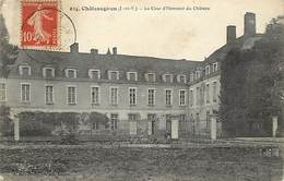 - Ille Et Vilaine -ref-C132- Chateaugiron - Cour D Honneur Du Chateau - Chateaux - - Châteaugiron