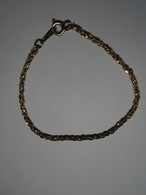 Ancien BRACELET Fab En CORÉE Marqué Q  - Long 19 Cm Env - Armbänder