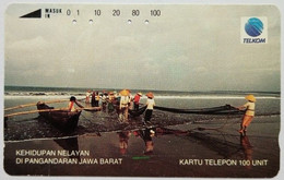 Indonesia 100 Units " Kehidupan Nilayan , Pangandaran ( Fisherman's Life ) " - Indonesien