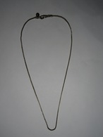 Ancienne Chaîne YVES ROCHER  - Long Total 46 Cm Env - Necklaces/Chains