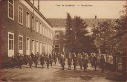 Zele Speelplaats Cour De Recreation Pensionnat Des Soeurs De Notre-Dame. Kostschool Van Der Zusters Van O.L.Vrouw - Zele