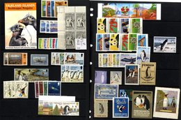 PENGUINS Accumulation (virtually All M) Of Penguin Stamps (616) In Hagner Folder With, M/Sheets (31), Booklets (9) & Cin - Sonstige & Ohne Zuordnung