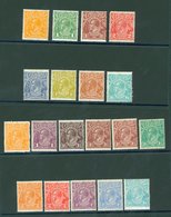 1918-23 KGV Heads Set M, SG.56/66, 1931-36 C Of A KGV Heads Set M, SG.124/31. Cat. £355. (19) - Altri & Non Classificati