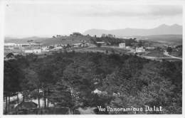 Viêt Nam  Tonkin         Dalat       Vue Panoramique        ( Voir Scan) - Vietnam