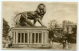 READING : FORBURY GARDENS, THE LION - Reading