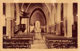 20-002 : COURS. INTERIEUR DE L'EGLISE. - Cours-la-Ville