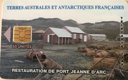 TAAF  -  Le Port Jeanne D'Arc - TAAF - Terres Australes Antarctiques Françaises