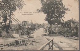 ATTIGNY - RUE DU PONT APRES LA GUERRE - Attigny