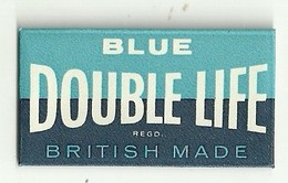 6323 " BLUE -DOUBLE LIFE-BRITISH MADE "-CONFEZIONE CON 1 LAMETTA - Scheermesjes