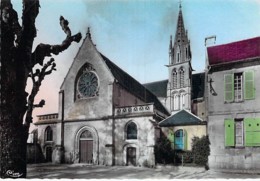 60 - CREPY En VALOIS : L'Eglise Saint Denis - Jolie CPSM Dentelée Colorisée Grand Format - Oise - Crepy En Valois