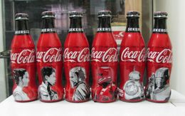 AC - COCA COLA STARWARS THE RISE OF SKY WALKER 2019 FULL SET SHRINK WRAPPED EMPTY GLASS BOTTLE & CROWN CAP - Flessen